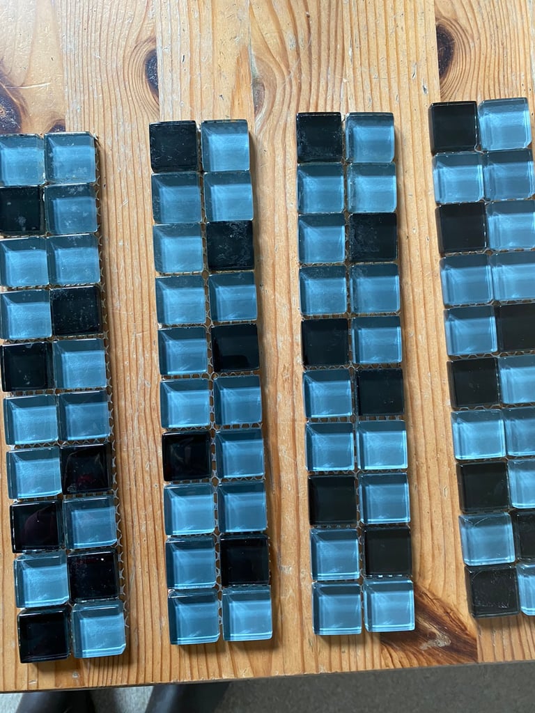Pilkingtons decorative tile strip