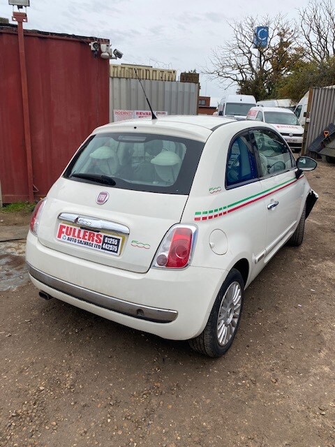 2010 Fiat 500 1.2 Lounge 3dr [Start Stop] DAMAGES REPAIRABLE SALVAGE HATCHBACK Petrol Manual
