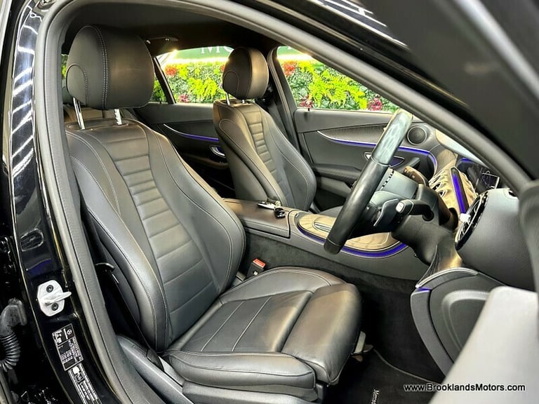 Mercedes E Class E 400 D 4MATIC AMG LINE PREMIUM [3X MERCEDES SERVICES, SAT NAV,