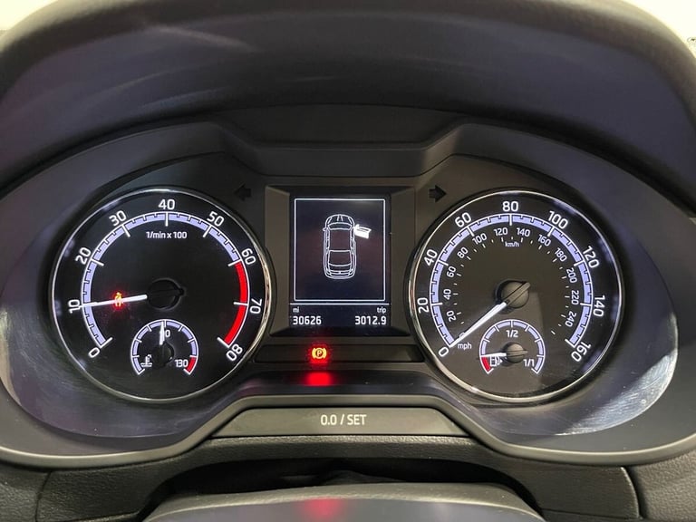 2020 Skoda Octavia 1.5 TSI ACT SE Drive Hatchback 5dr Petrol DSG Euro 6 (s/s) (150 ps) Hatchback ...