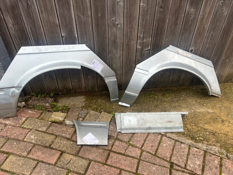 Bmw e30 Arch repair panels 