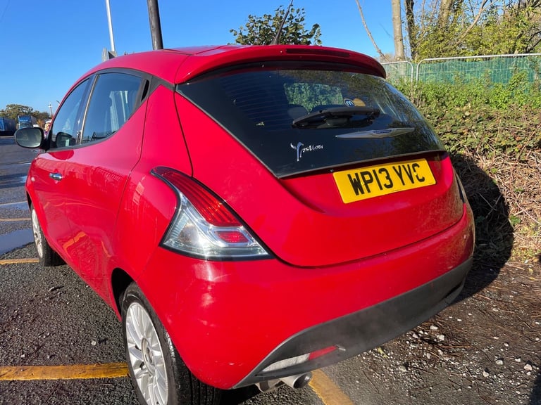 CHRYSLER YPSILON 1.2 SE 13 REG RED 5 DOOR SERVICE HISTORY MOT MARCH 22ND 2026 TAX £35 LOW INSURANCE 