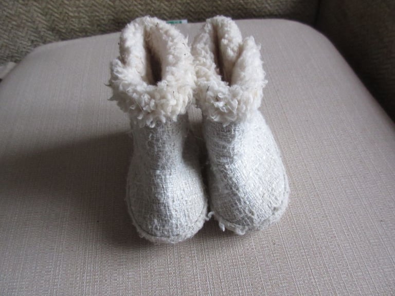 image for TU baby boots age 3-6 months