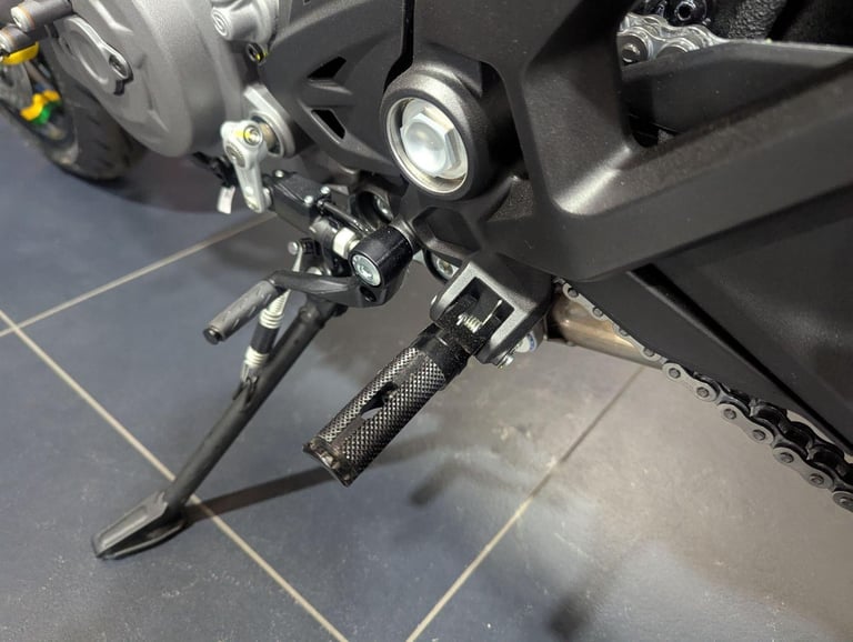 2025 Ducati Monster 937 937 Senna Ducati Quick Shift Euro 5