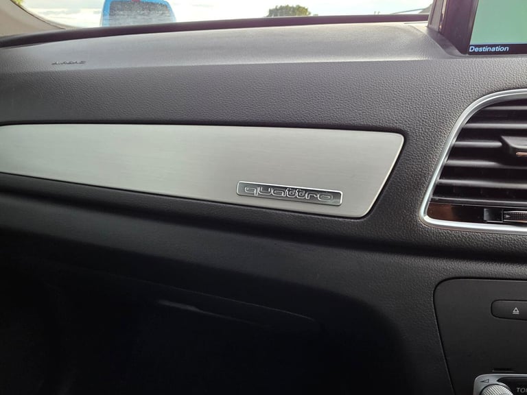 AUDI Q3 2.0 TDI S line Plus 2016