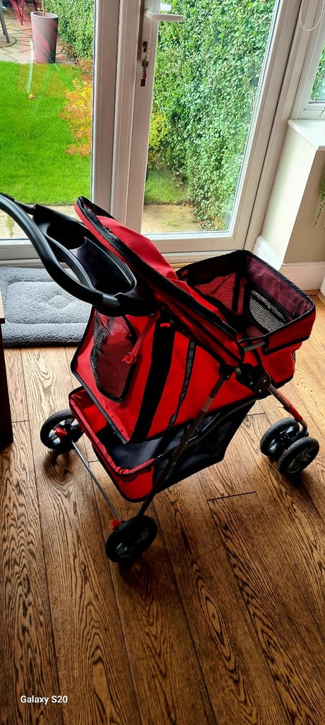 Dog pram/stroller - as new