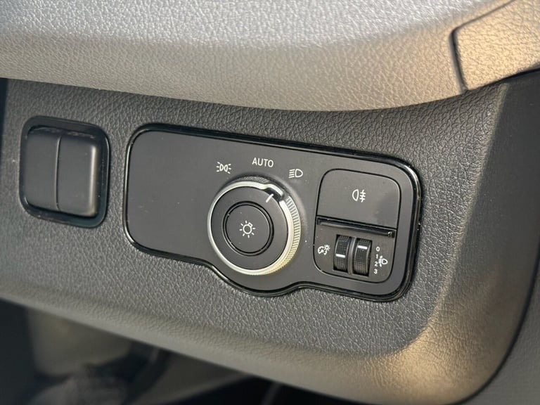 2021 Mercedes-Benz Sprinter 2.0 315 CDI Premium Panel Van 5dr Diesel Manual RWD L3 H2 Euro 6 (s/s...