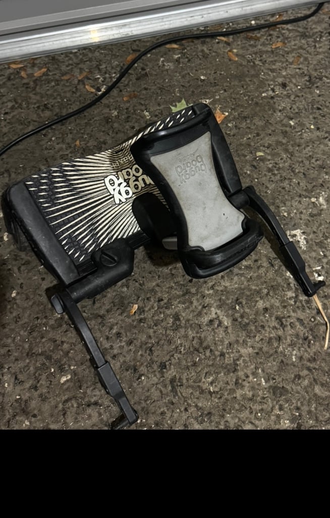 BuggyBoard Maxi+ with a saddle seat