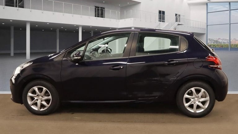 2017 Peugeot 208 1.2 PureTech Active Hatchback 5dr Petrol Manual Euro 6 (68 ps) Hatchback Petrol ...