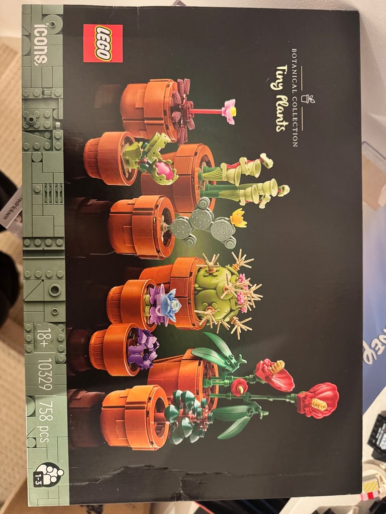 image for Lego Botanicals Tiny Plants BNIB
