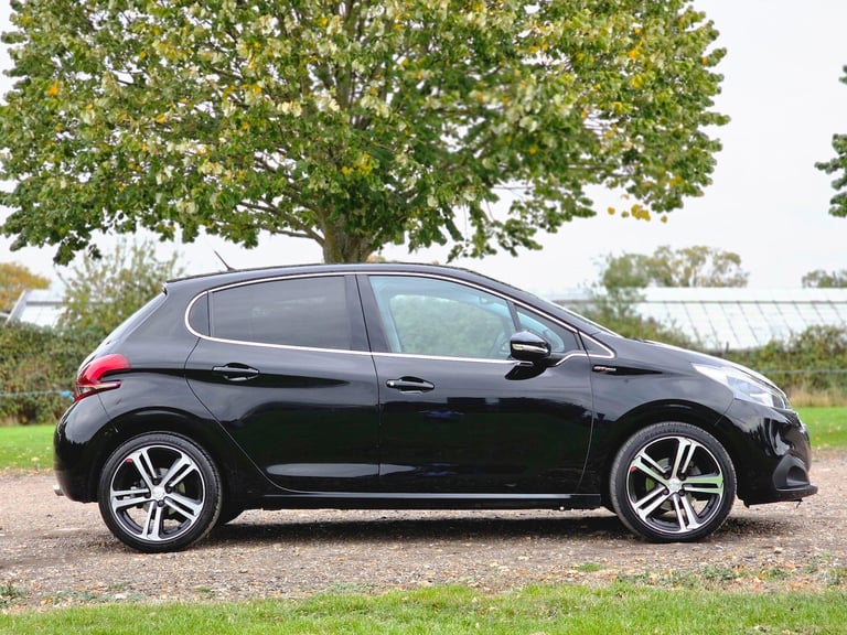 2019 Peugeot 208 1.2 PureTech GPF GT Line EAT Euro 6 (s/s) 5dr HATCHBACK Petrol Automatic