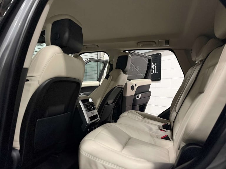 2018 Land Rover Range Rover Sport 3.0 Range Rover Sport HSE SDV6 Auto 4WD 5dr SUV Diesel Automatic