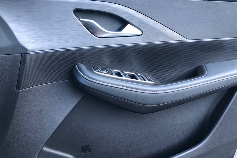 2025 Omoda OMODA 5 1.6 TGDI Noble 5dr 7DCT Hatchback PETROL Automatic