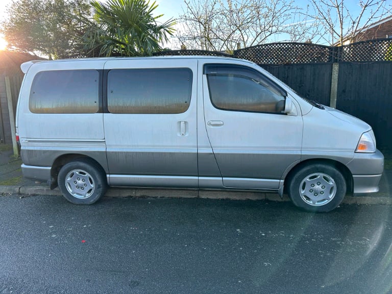 Toyota Hiace Petrol +Lpg