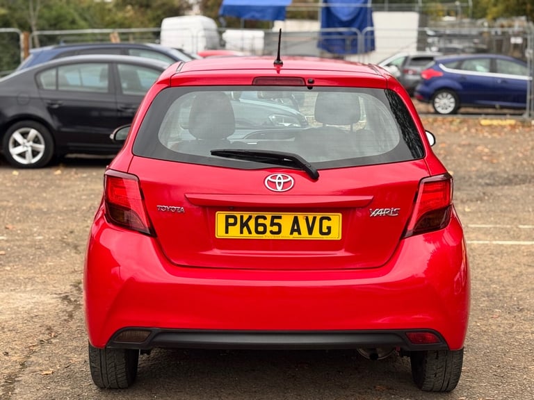 2015 Toyota Yaris 1.0 VVT-i Icon 5dr HATCHBACK Petrol Manual