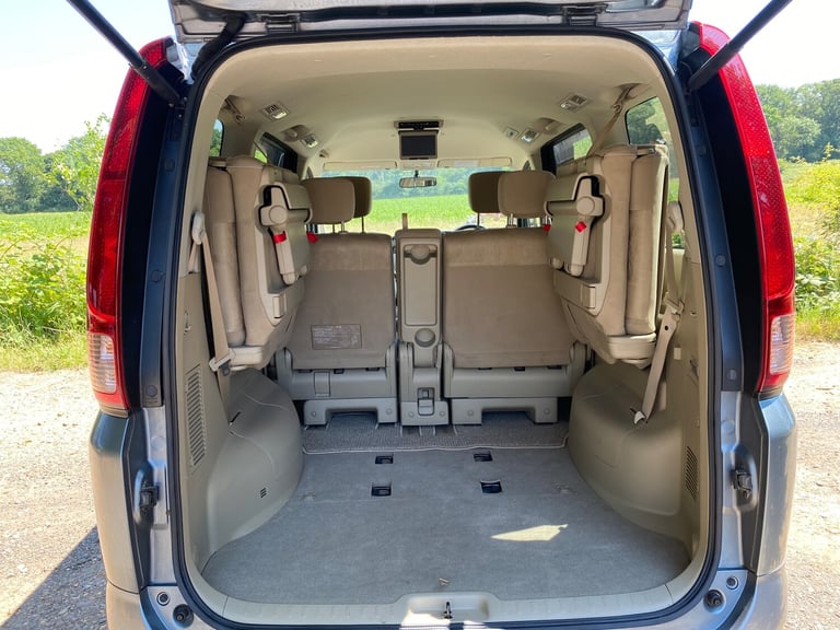 2008 Nissan Serena 2.0 VVI-T PETROL 8 SEATS MPV Petrol