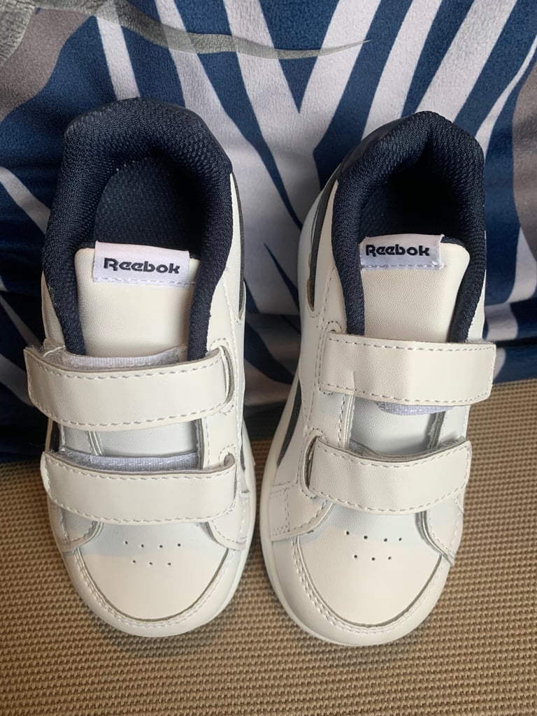 Reebok kid’s trainers. Size 8