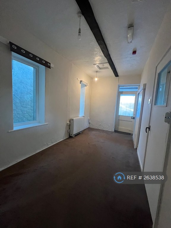1 bedroom flat in Maer Down, Bude, EX23 (1 bed) (#2638538)