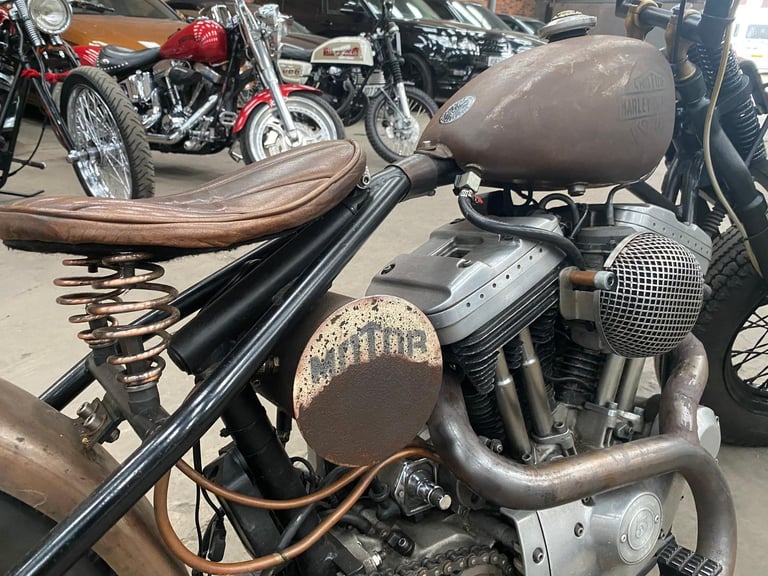 Harley-Davidson 883 CUSTOM BOBBER HARDTAIL STUNNING BIKE