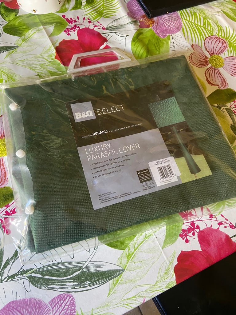 Luxury Parasol Cover - UNUSED In Packaging 