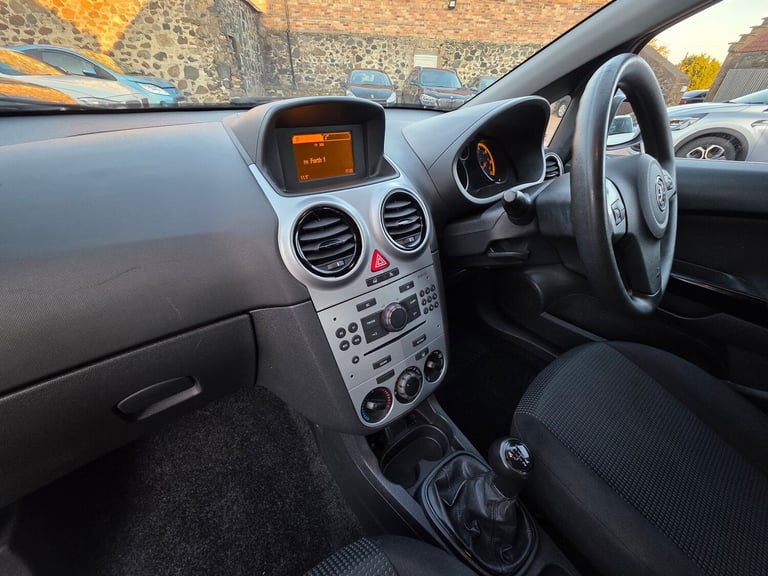 2011 Vauxhall Corsa 1.2 Excite 5dr HATCHBACK PETROL Manual