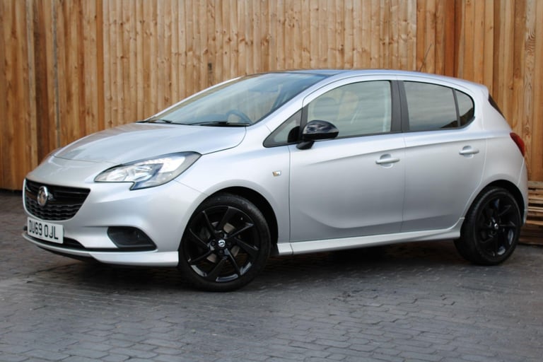 image for 2019 Vauxhall Corsa 1.4i ecoTEC SRi VX Line Nav Black Euro 6 5dr HATCHBACK Petrol Manual