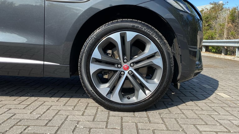 2022 Jaguar F-Pace 3.0 D300 R-Dynamic HSE 5dr Auto AWD ESTATE DIESEL Automatic