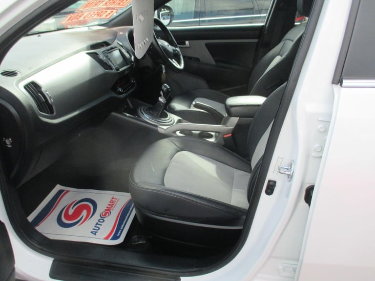 2016 Kia Sportage 1.7 CRDi EcoDynamics Axis Edition 2WD Euro 6 (s/s) 5dr ESTATE Diesel Manual