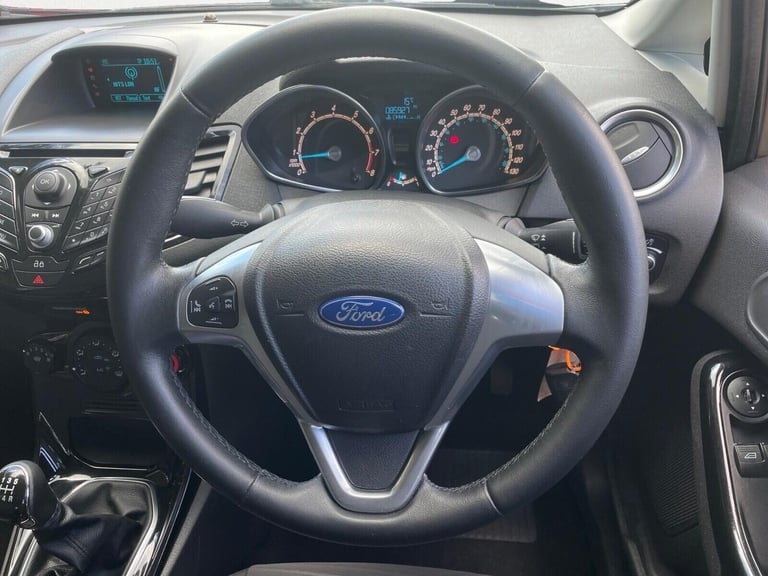 2013 Ford Fiesta 1.25 Zetec Euro 5 5dr Hatchback Petrol Manual