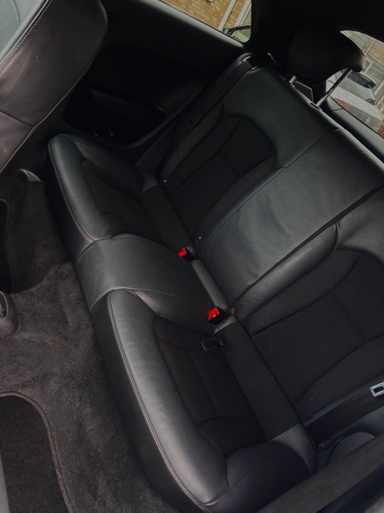 Audi, A1, Hatchback, 2014, Manual, 1598 (cc), 3 doors