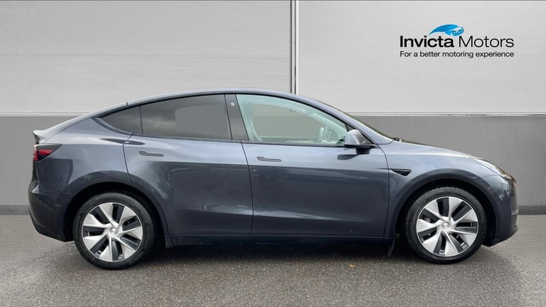 2022 Tesla Model Y Long Range AWD 5dr Auto Electric