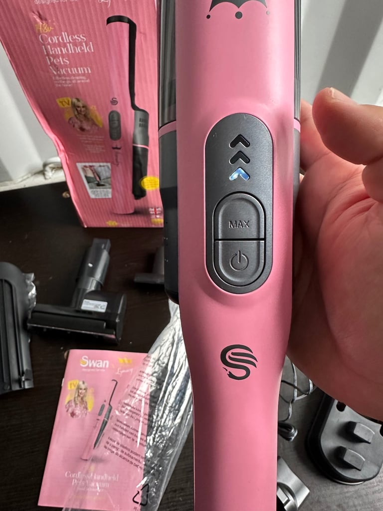 Swan SC15829QOC Cordless Vacuum Cleaner Lightweight 2 Speed Setting 14.8V Pink