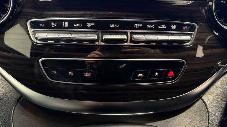 2020 Mercedes-Benz V-Class V220 d Sport 5dr 9G-Tronic [Extra Long] Diesel Estate Estate Diesel Au...