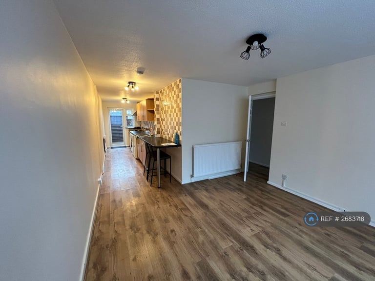 1 bedroom flat in Willoughby Avenue, Croydon, CR0 (1 bed) (#2683718)