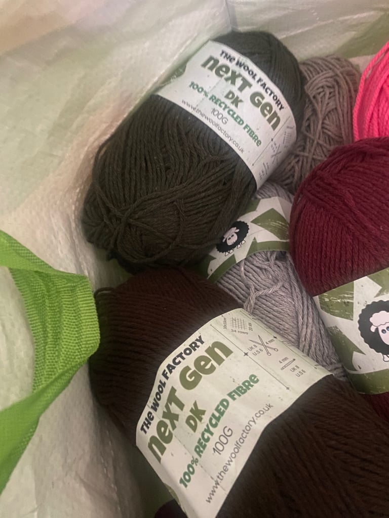 Mix of wool yarn joblot brand new 