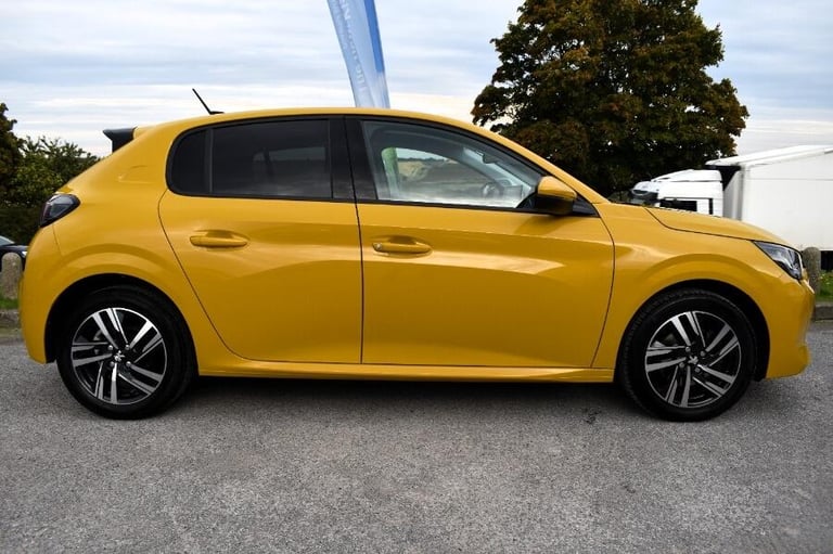 2021 Peugeot 208 1.2 PureTech Allure Hatchback 5dr Petrol EAT Euro 6 (s/s) (130 ps) HATCHBACK Pet...