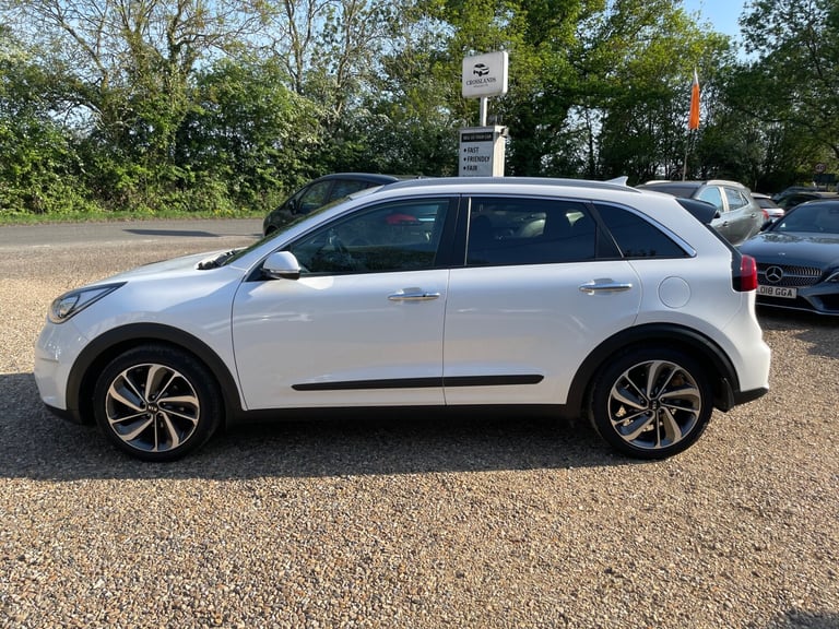 2016 Kia Niro 1.6 GDi Hybrid First Edition 5dr DCT ESTATE Petrol/Electric Hybrid Automatic