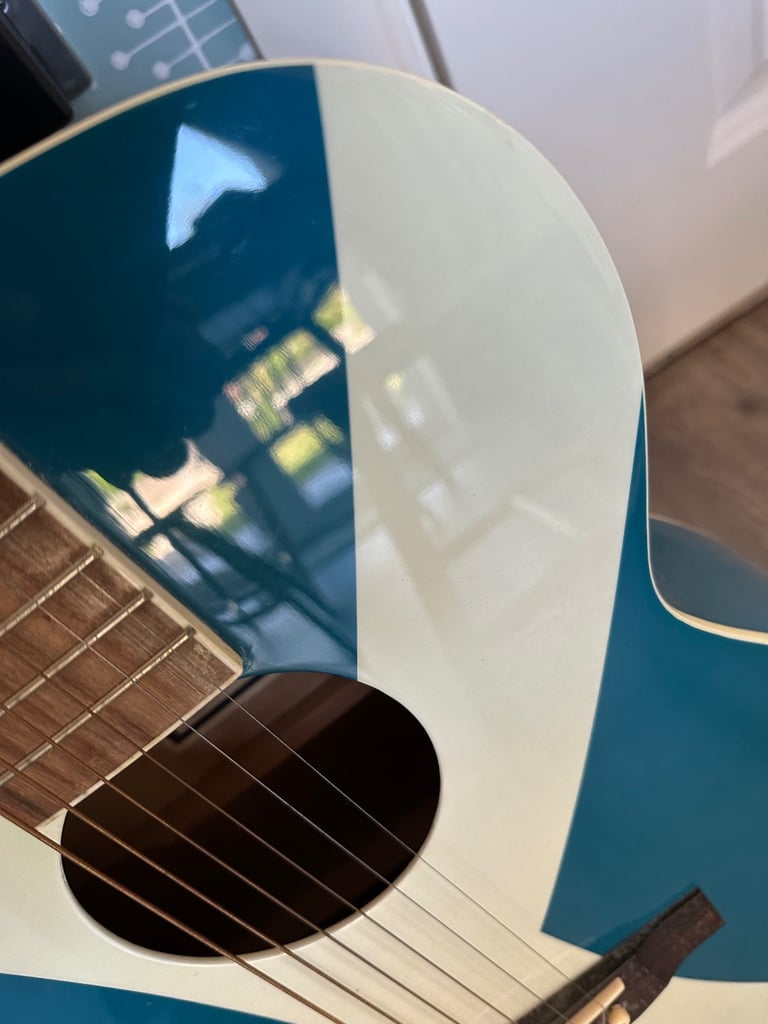 FRESHMAN St Andrew's Flag Acoustic Guitar - Like New