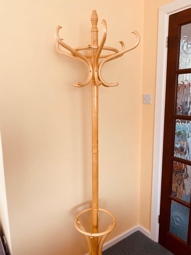 image for HANGER VGC - DELIVERY AVAILABLE 