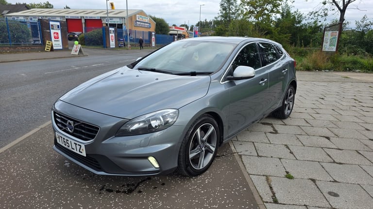 2015 Volvo V40 T2 [122] R DESIGN 5dr HATCHBACK Petrol Manual