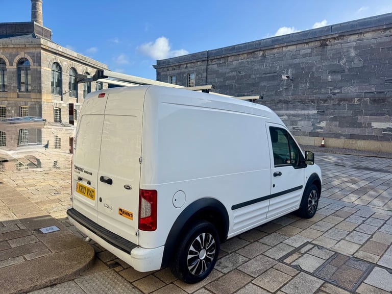 2010 Ford Transit Connect High Roof Van Trend TDCi 90ps PANEL VAN Diesel Manual