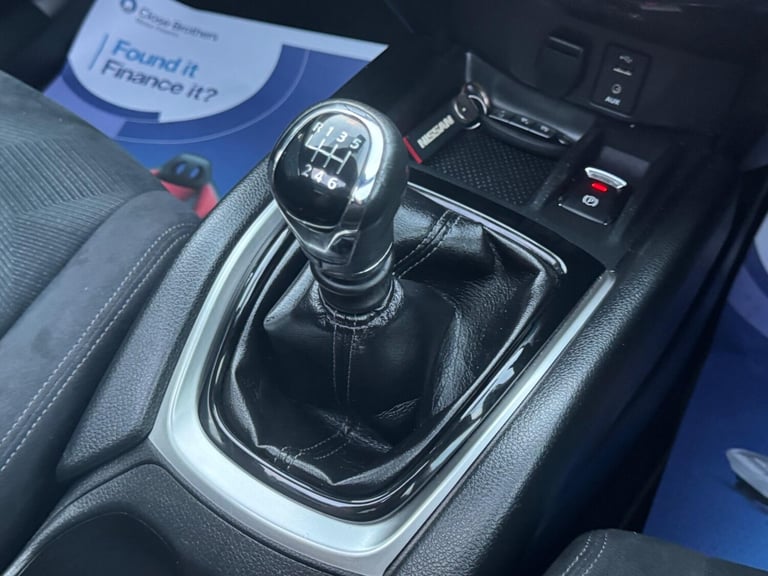 2014 Nissan X-Trail 1.6 dCi N-Tec 5dr ESTATE DIESEL Manual