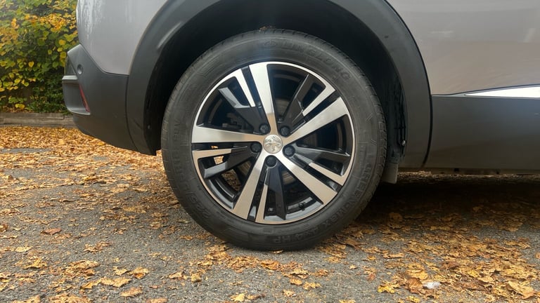 2019 Peugeot 3008 1.5 BlueHDi Allure SUV 5dr Diesel Manual Euro 6 (s/s) (130 ps) SUV Diesel Manual