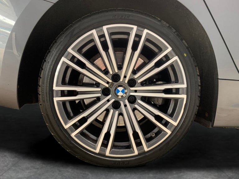 2021 BMW 3 Series 330e xDrive M Sport 4dr Step Auto SALOON PETROL/ELECTRIC Automatic