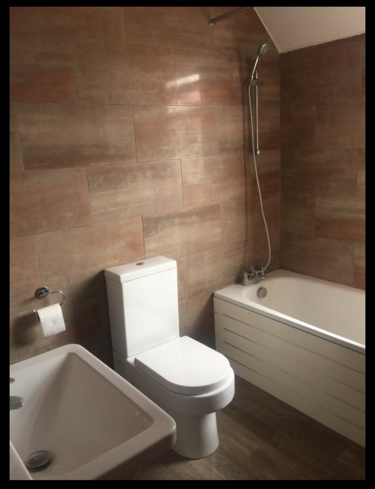 Large Double Room With Great City Links!