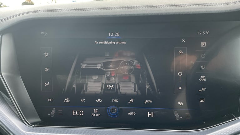 2018 Volkswagen Touareg 3.0 V6 TDI 4Motion R-Line Tech 5dr Tip Auto Diesel Estate Estate Diesel A...