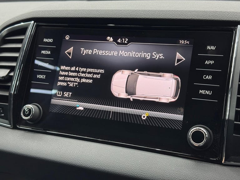 2022 Skoda Karoq 1.5 TSI ACT SE Drive Euro 6 (s/s) 5dr ESTATE Petrol Manual