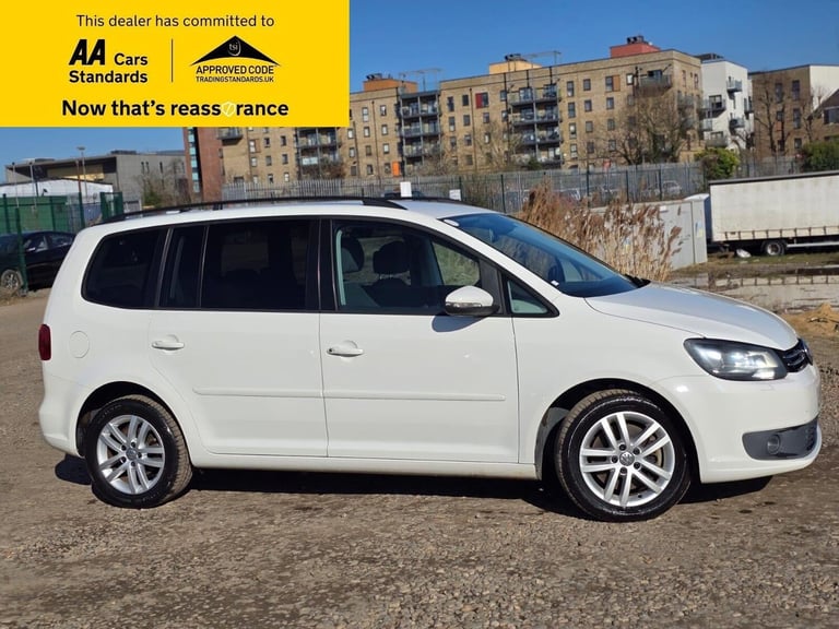 2014 Volkswagen Touran 1.4 TSI BlueMotion Tech SEL DSG Euro 6 (s/s) 5dr MPV Petrol Automatic