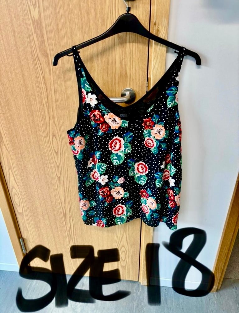 Ladies Clothing Size 18