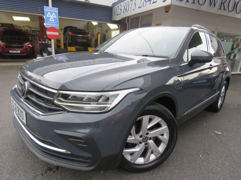 2021 Volkswagen Tiguan 1.5 TSI Life Euro 6 (s/s) 5dr ESTATE Petrol Manual